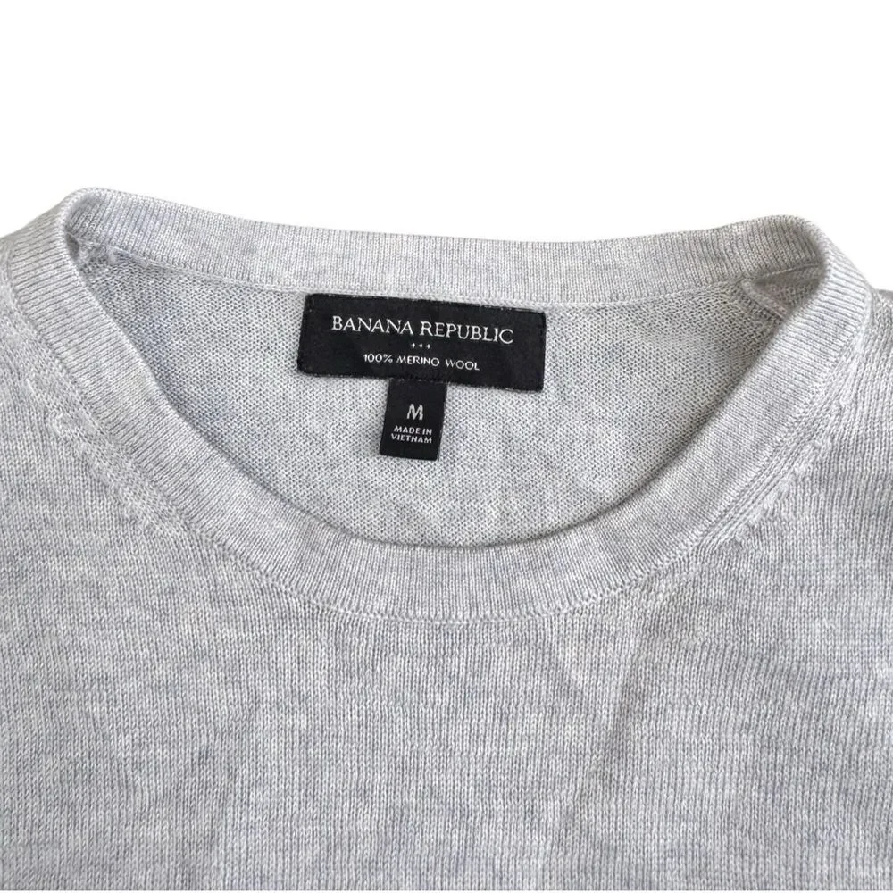 Banana Republic Men's 100% Merino Wool Pull Over Sweater Size Medium